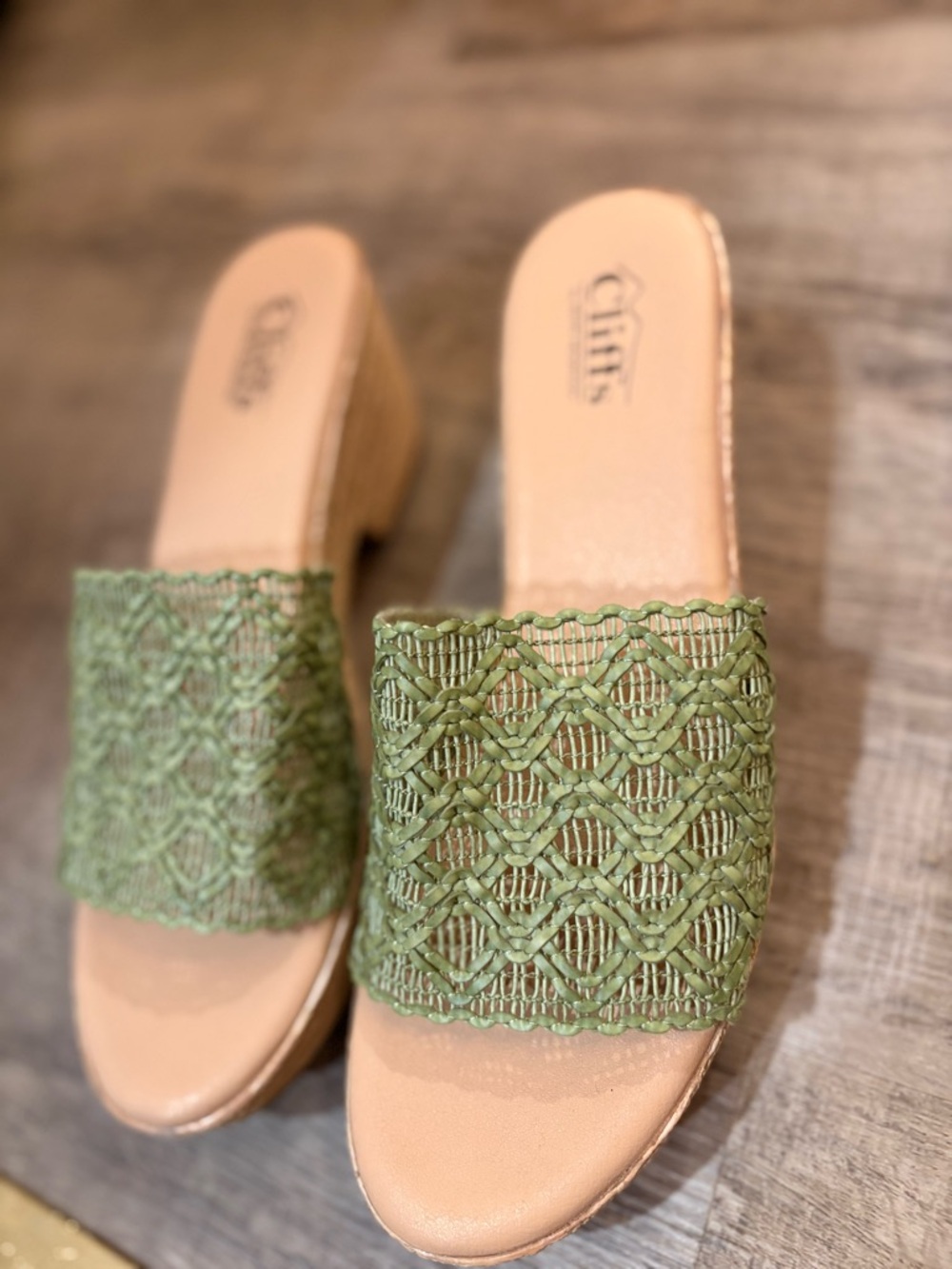Cliffs by WHITE MOUNTAIN Olive Green Woven Slide Mules